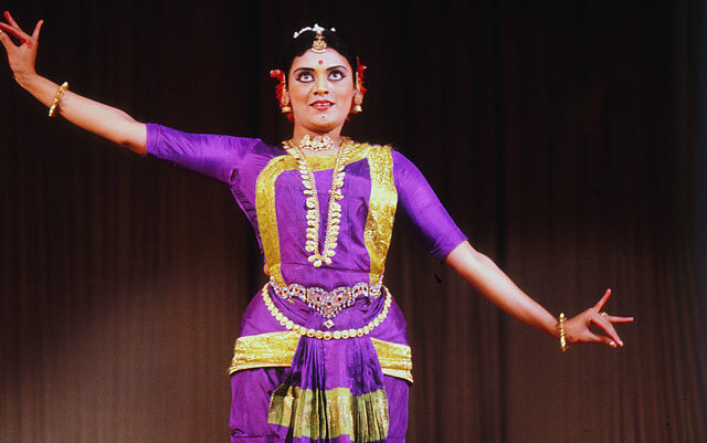 Bharatanatyam The Solo Dance Style Of Tamil Nadu Asian Traditional Theatre Dance